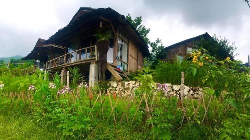 Comlam Eco House Hotel Sapa Bagian luar foto