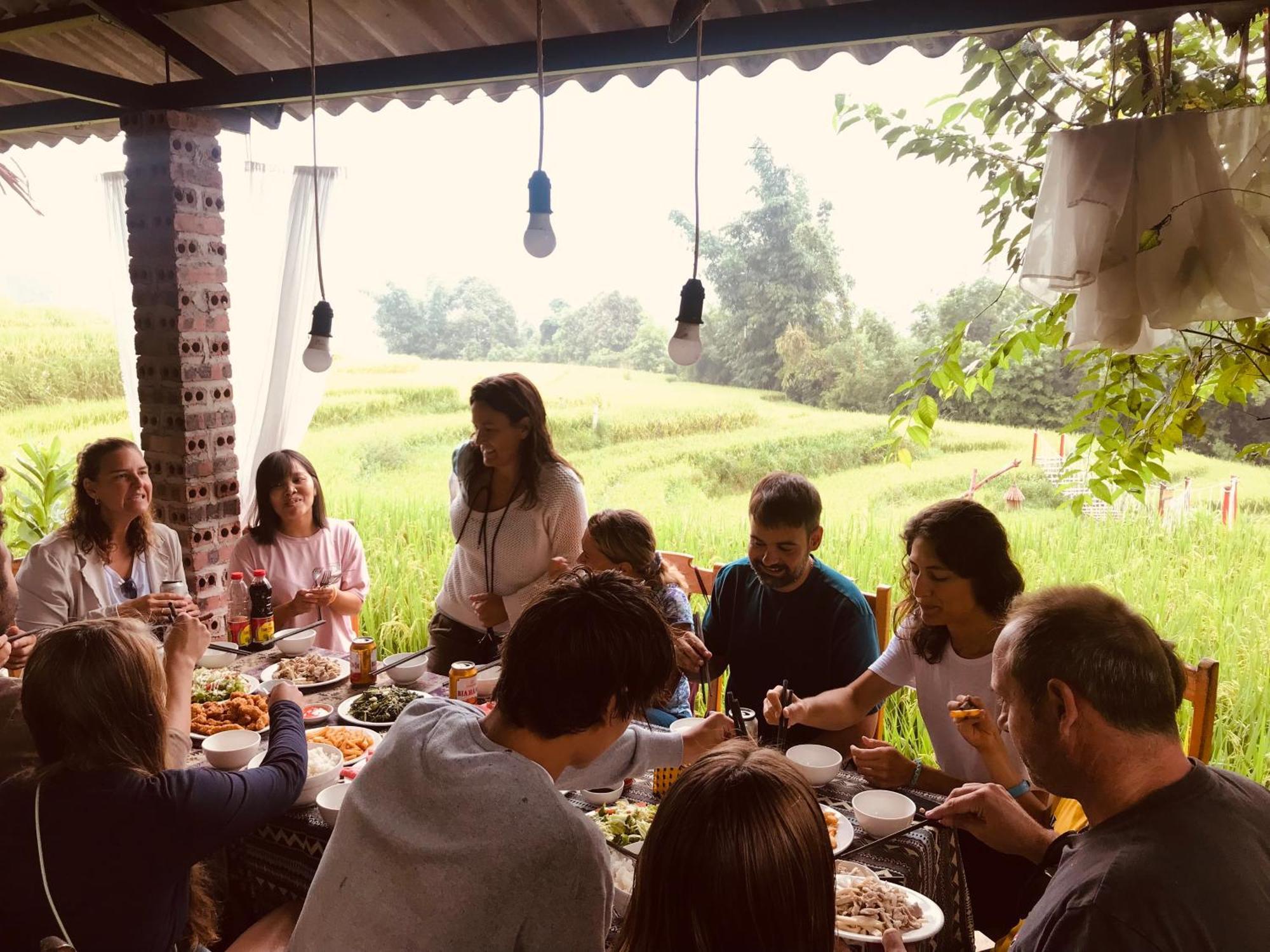 Comlam Eco House Hotel Sapa Bagian luar foto